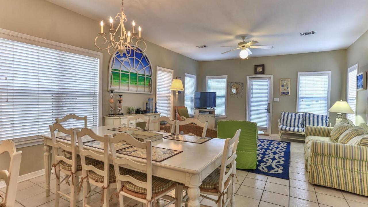 Biglows Bungalow - About A Quarter Mile To Private Neighborhood Beach Access, Pet Friendly, Community Pool Villa Destin Eksteriør billede